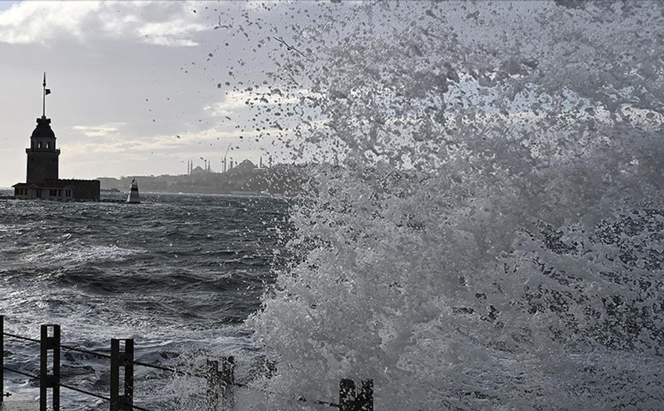 Yurdun bazı bölgeleri için kuvvetli fırtına uyarısı