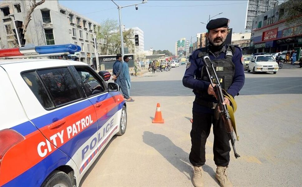 Pakistan-Afganistan hattında çatışma: Geçmişin faturası mı ödeniyor?