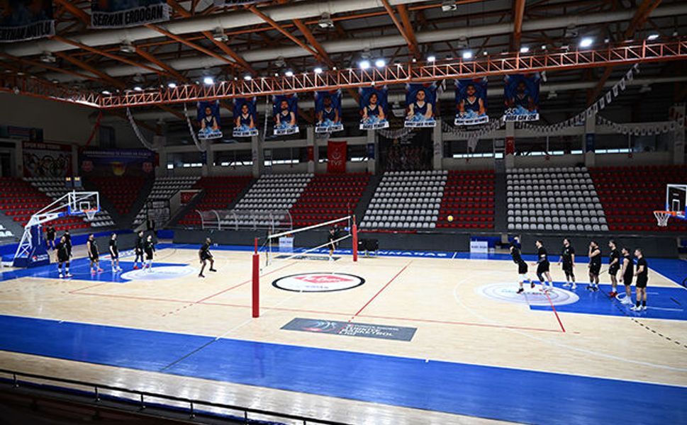 Onikişubat Belediyespor Erkek Voleybol Takımı'nın hedefi Efeler Ligi'nde kalıcı olmak