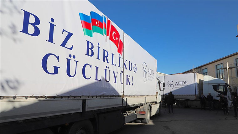 Azerbaycan, Türkiye’deki Depremzedeler Için 18 Tonluk Yardım Malzemesi Gönderdi (2)