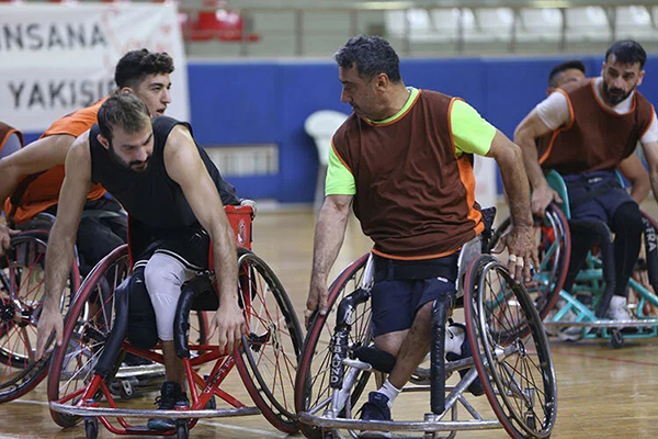 Tekerlekli Sandalye Basketbol Takımında 32 Yıldır Ter Döküyor (2)