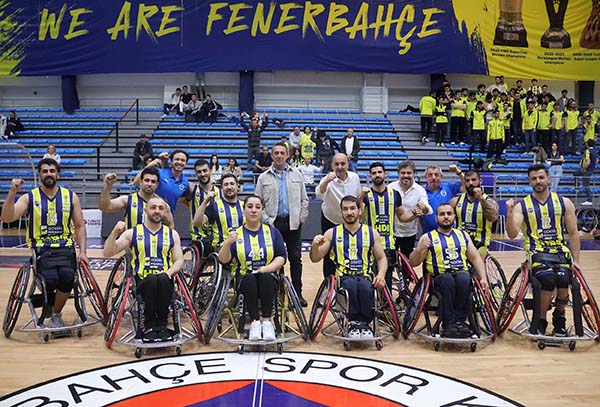 Avrupa Şampiyonu Fenerbahçe Göksel Çelik Ligde Adını Finale Yazdırdı (1)