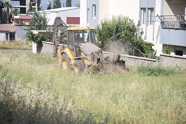 Dulkadiroğlu Park Ve Bahçe Müdürlüğü'nden Bayram Hazırlığı (1)