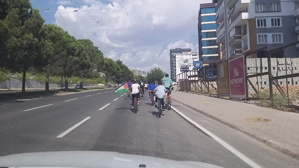 Gazze Için Pedal Çeviren Gençlerden Protesto (2)