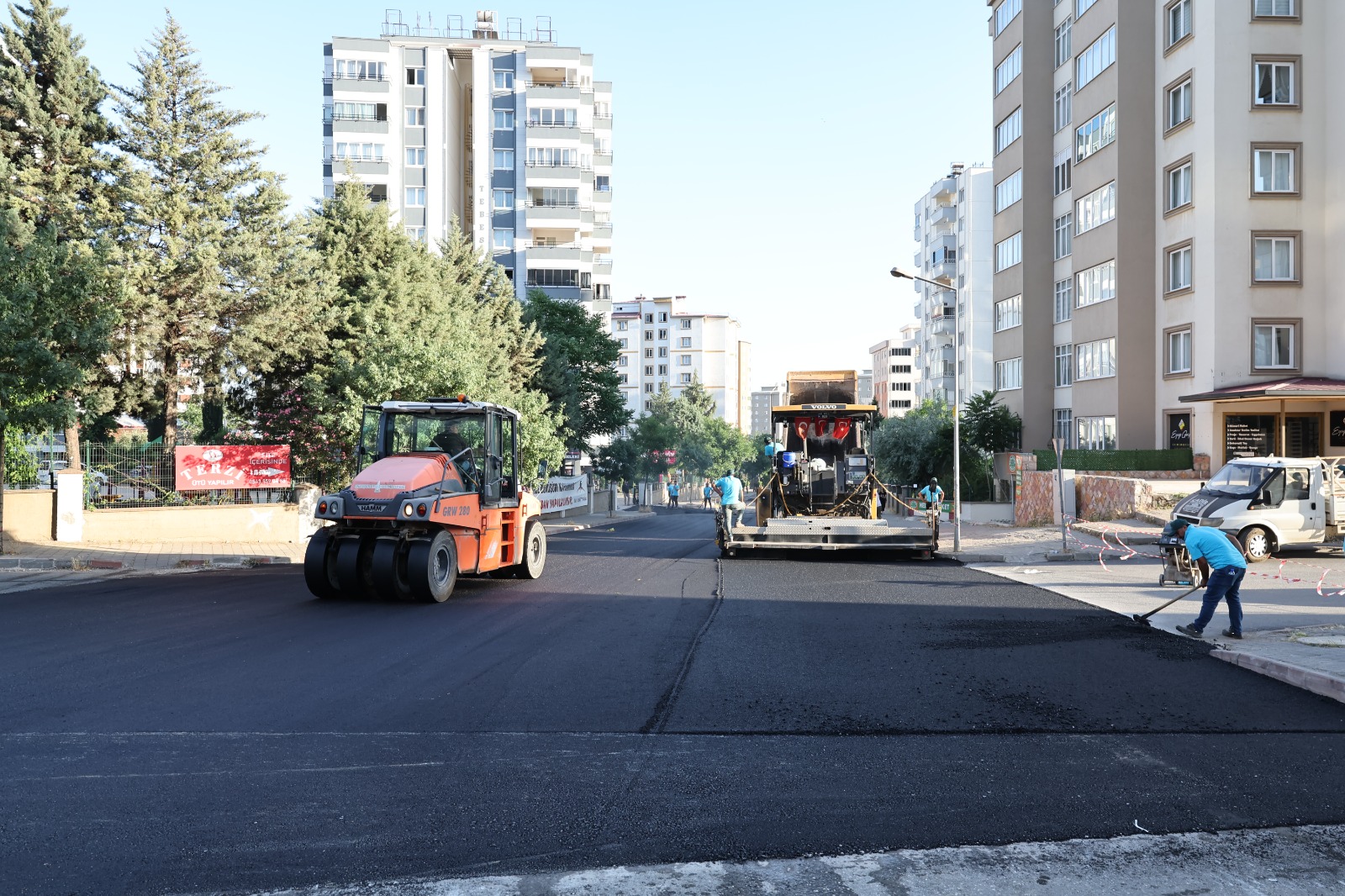 Konforlu Yollarla Onikişubat’ımızın Yaşam Kalitesini Artırıyoruz (1)