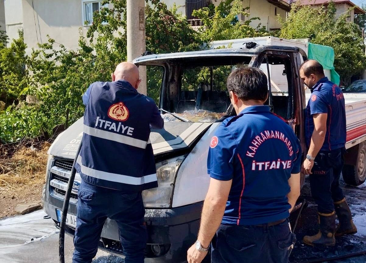 Kahramanmaraş’ta Araç Yangınları Korkuttu (3)