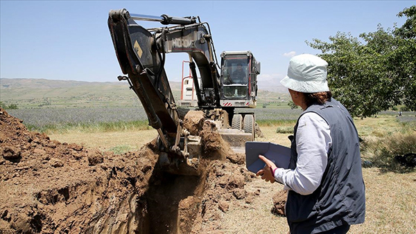 Kazı Çalışmalarıyla Deprem Üretme Potansiyeli Olan Fay Hattı Araştırılıyor (2)