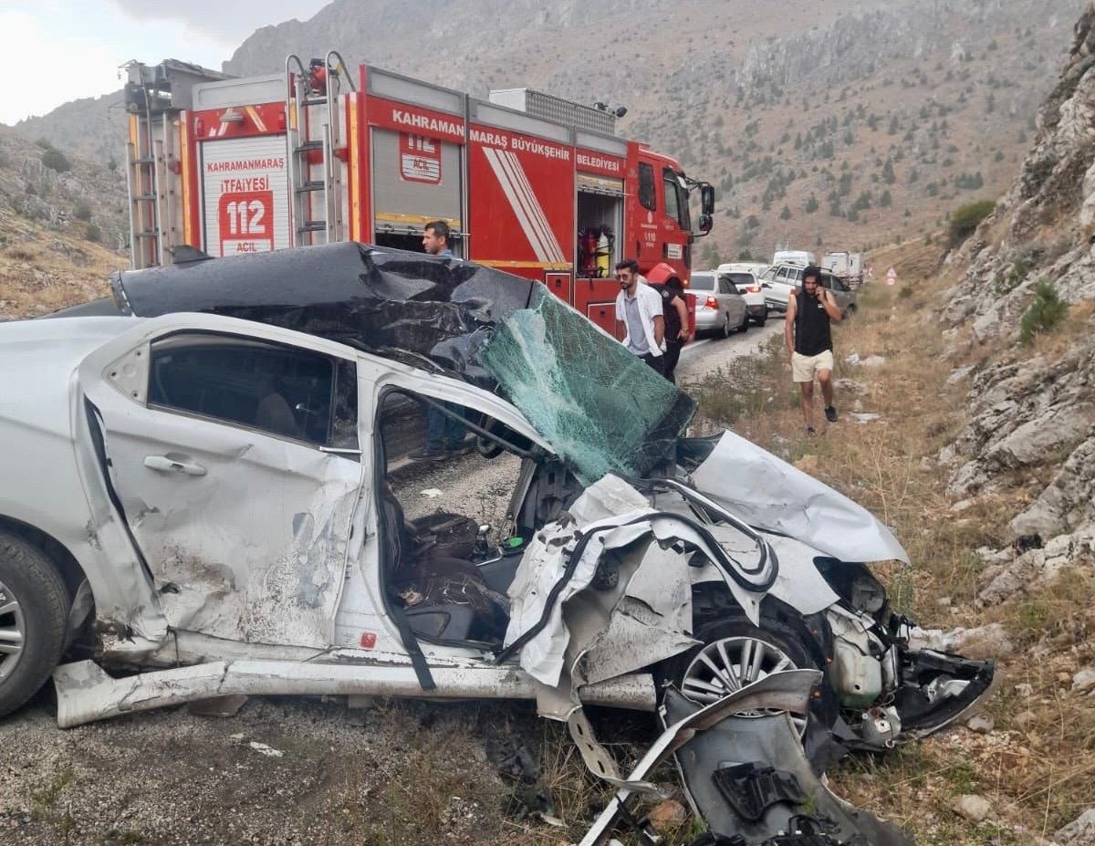 Kahramanmaraş Eski Maraş Yolunda Zincirleme Kaza (1)