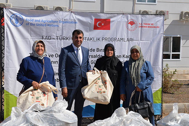 Marjinal Yoğurt Üretimi Ekipmanları Dağıtıldı (1)