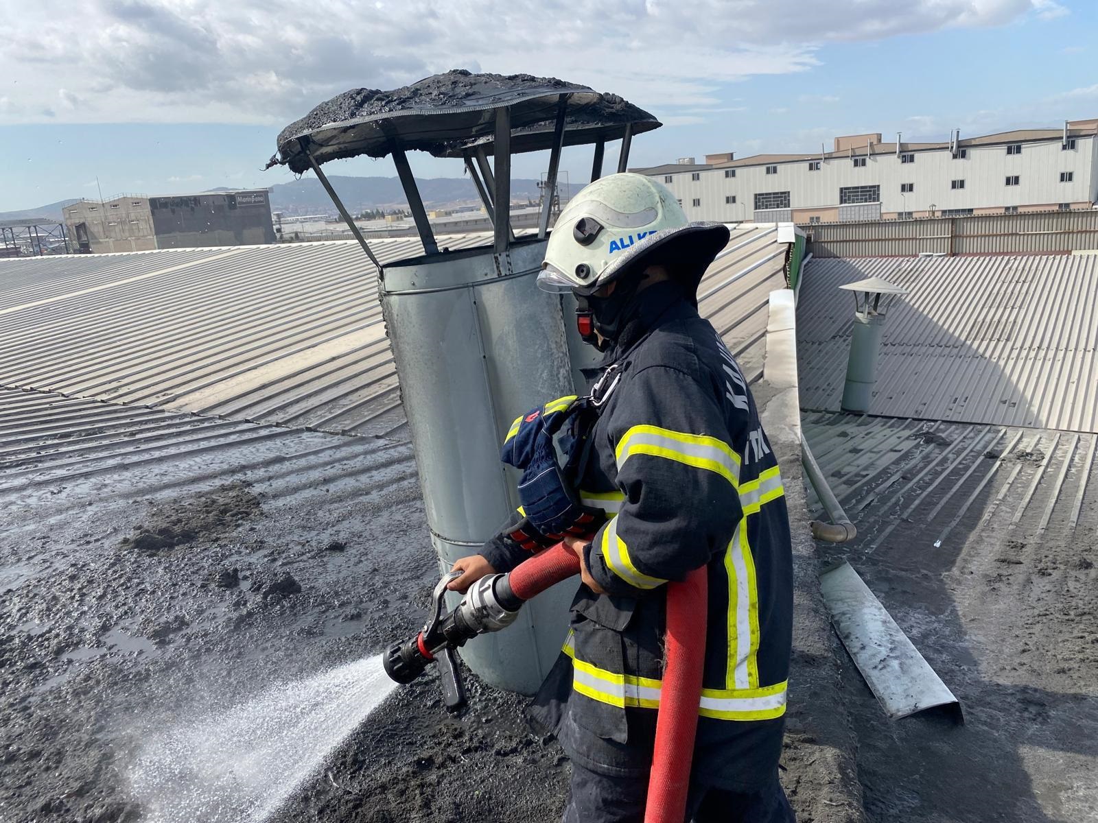 Metal Fabrikasına Çıkan Yangın Korkuttu (1)-1