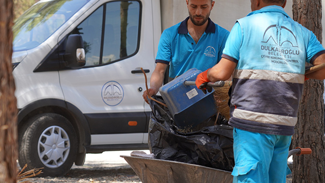 Sivricehüyük Mahallesi'nde Kapsamlı Çevre Temizliği (5)