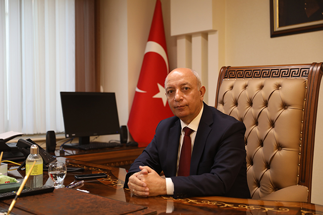 Prof. Dr. İsmai̇l Bakan-5