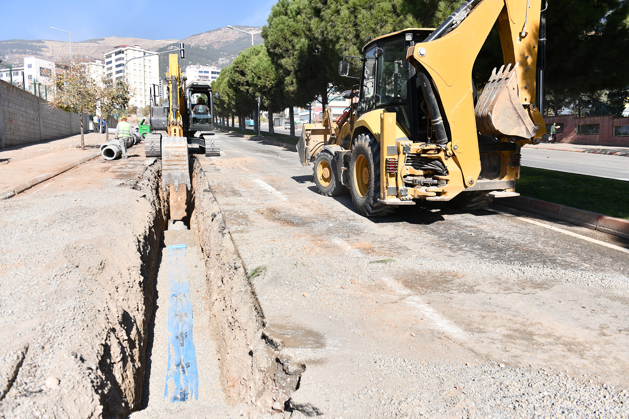 Ahır Dağı Caddesi (1)