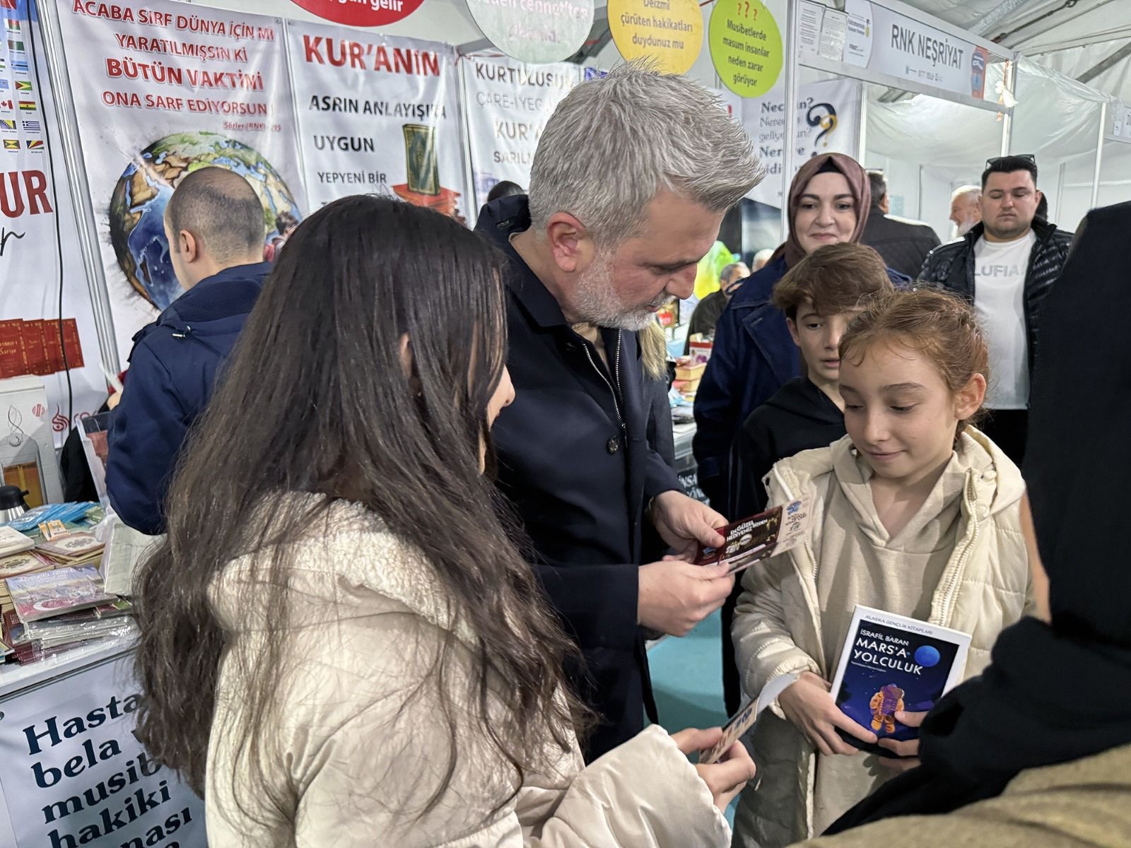 500 Binden Fazla Vatandaşımız Kitap Fuarı’mızı Ziyaret Etti (2)