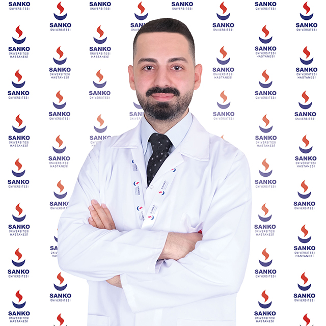 Dr. Ömer Faruk Solak