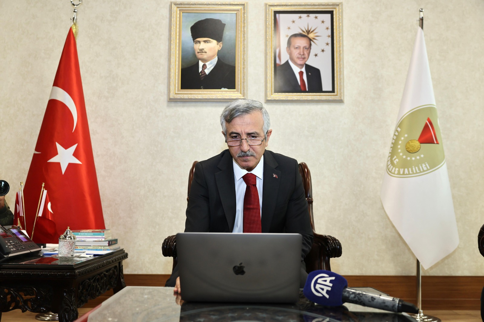 Vali Ünlüer, Aa’nın Yılın Kareleri Oylamasına Katıldı (2)