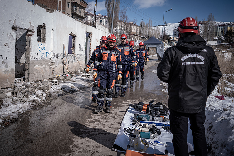 Erzurum'un Gönüllü Ekibi Afetlerde Hayat Kurtarmak Için Sürekli Eğitimde (4)