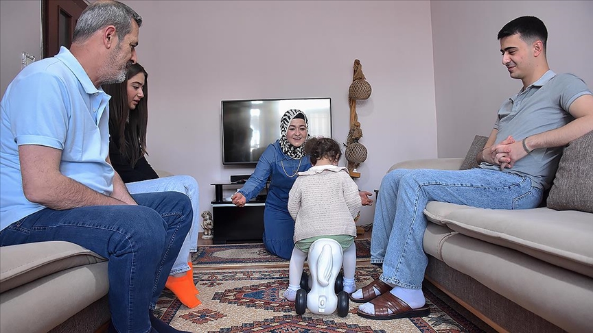 07 Dördüncü Çocuk Sevincini Korucuyu Aile Olarak Yaşadılar (2)