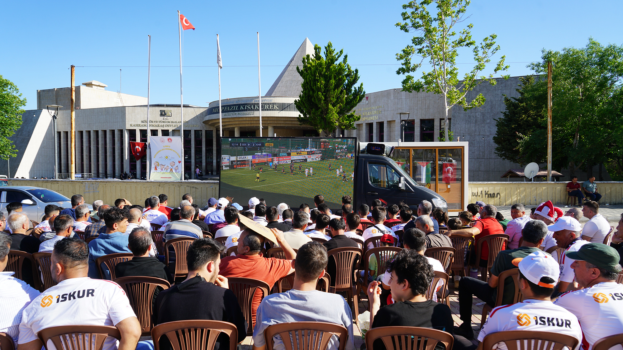 Canlı Yayın (3)
