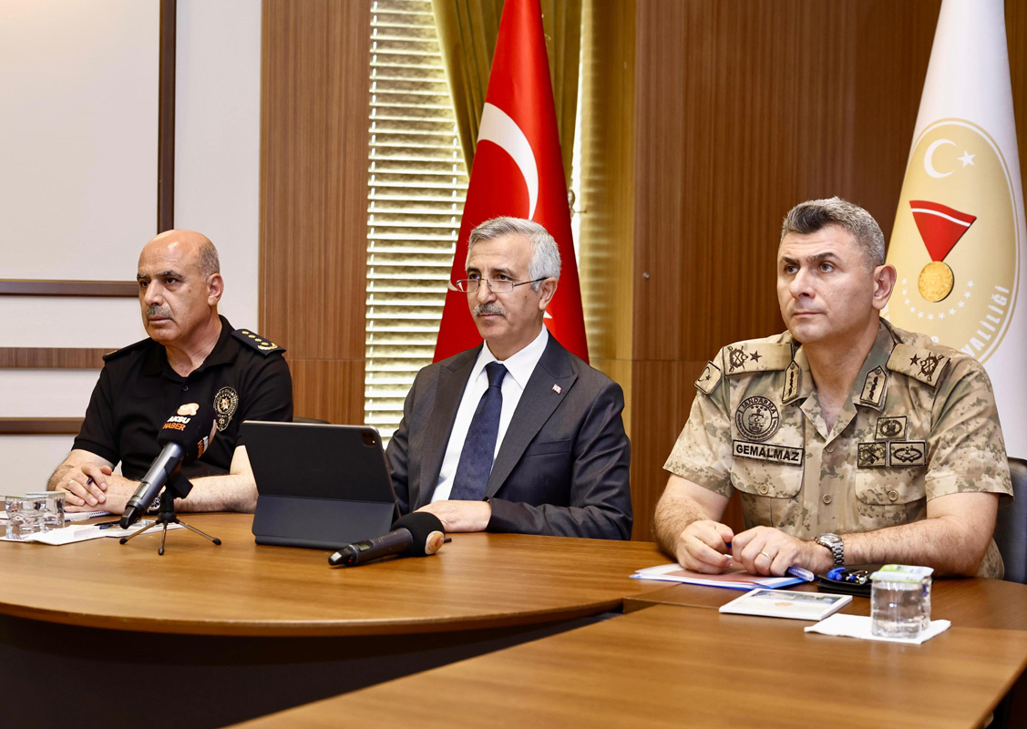 Güvenlik Bilgilendirme Toplantısı'nda (4)-1