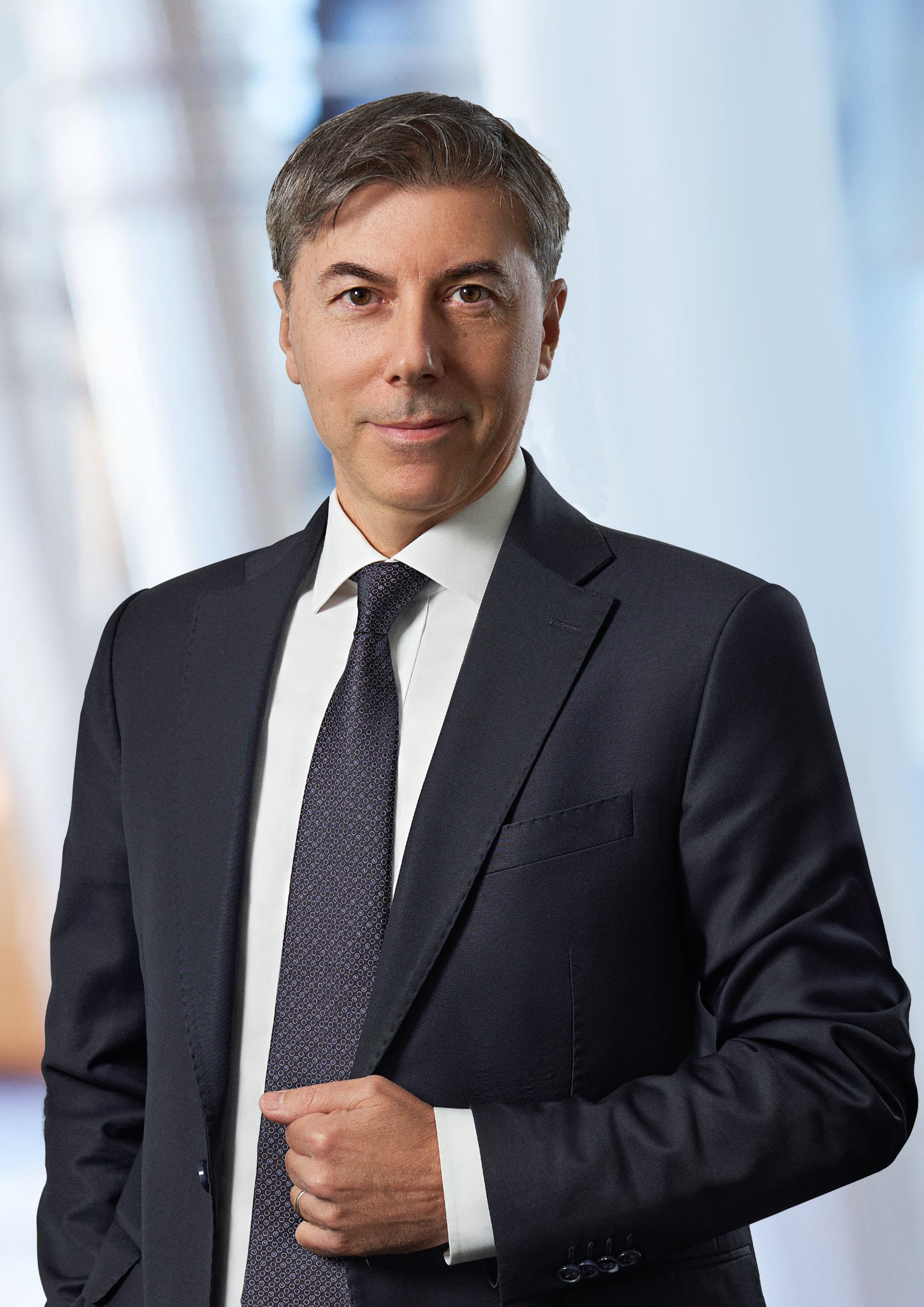 Izocam Murat Savci Genel Direktör 153528703