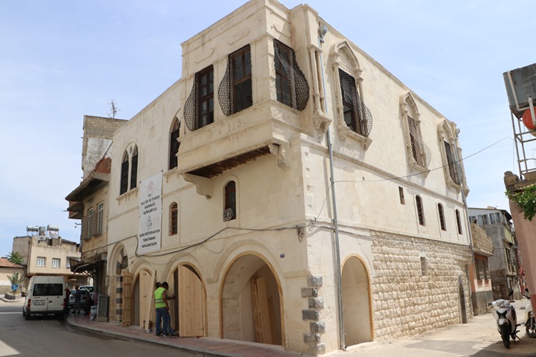 Kilis'te Depremde Hasar Gören Tescilli Yapılar Restore Ediliyor0
