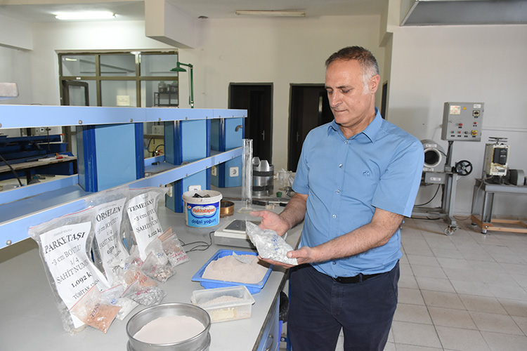 02 Depremde Yıkılan Binaların Enkazından Yapay Mermer Yapılacak (3)