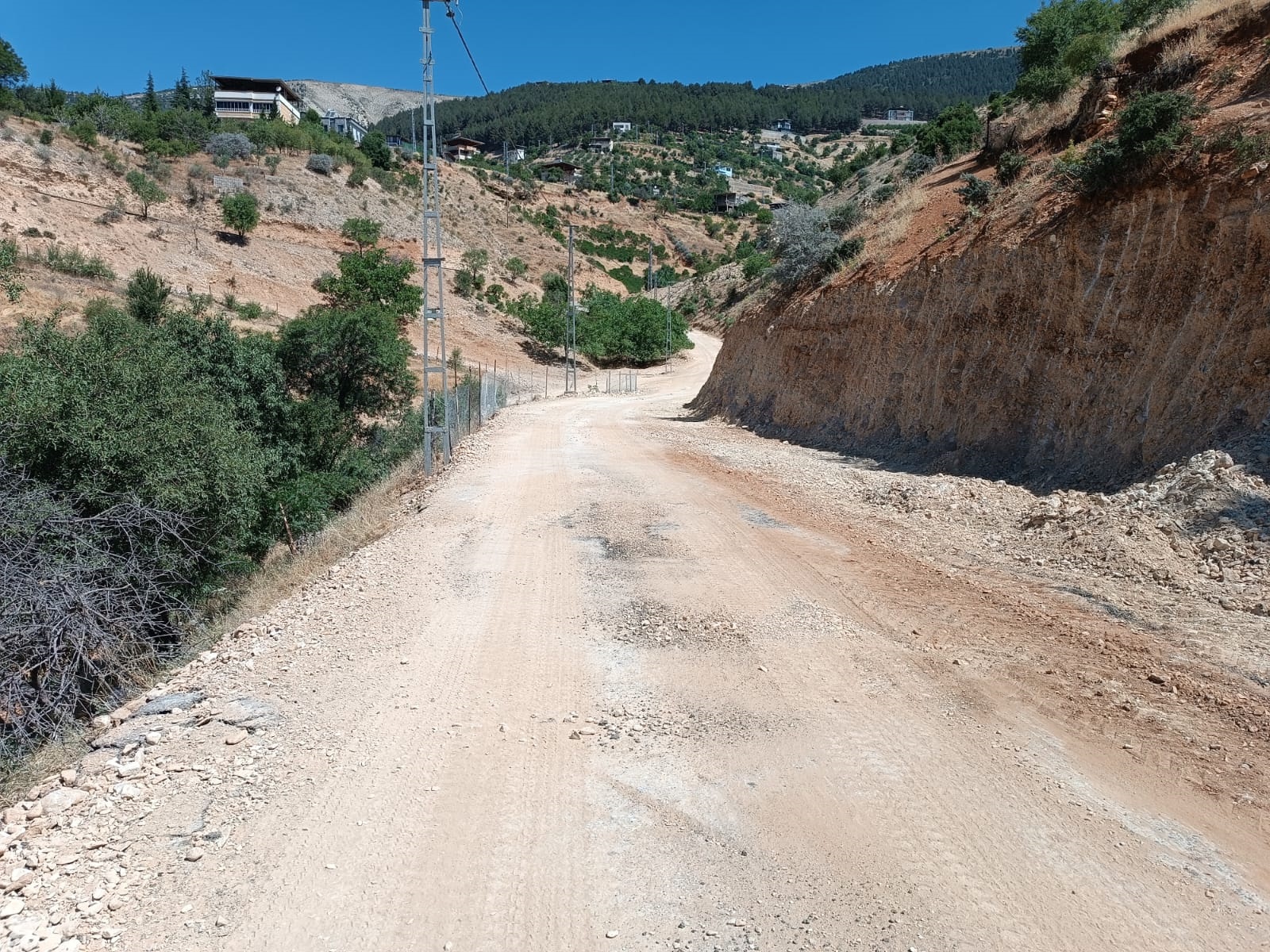 Dulkadiroğlu Belediyesi’nden Yol Genişletme Atağı (2)
