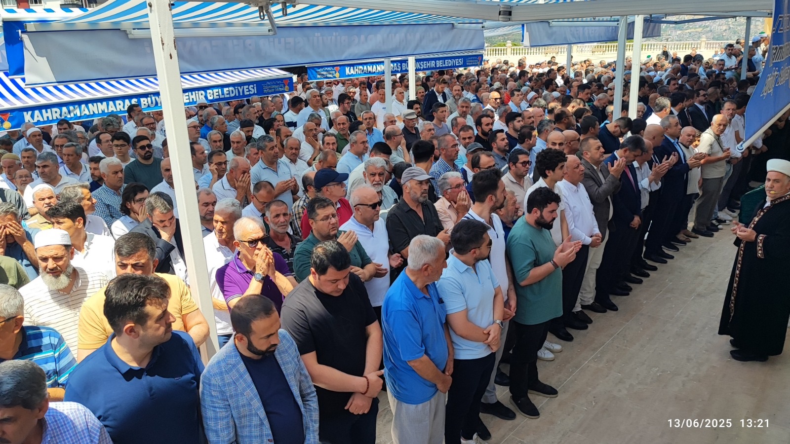 Efsane Müdür, Mustafa Koyuncu Son Yolculuğuna Uğurlandı (2)