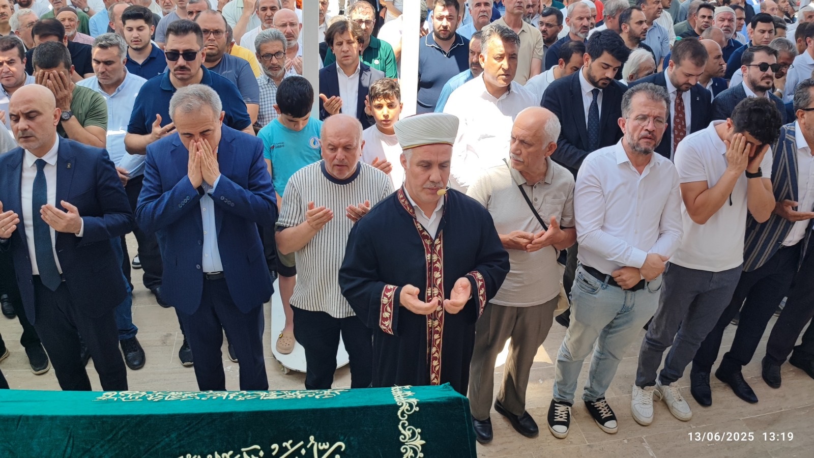 Efsane Müdür, Mustafa Koyuncu Son Yolculuğuna Uğurlandı (4)