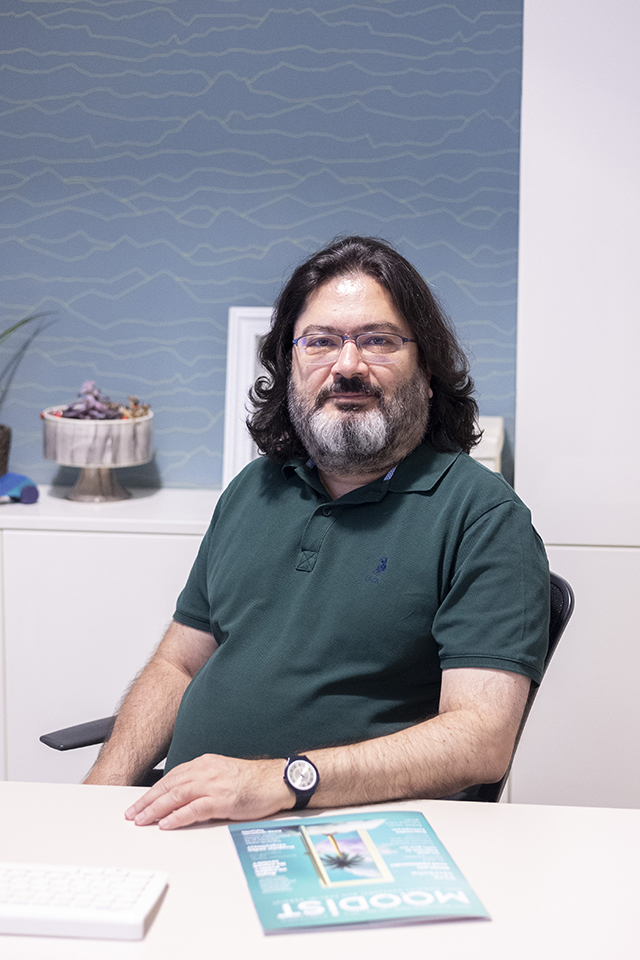 Psikiyatri Uzmani Prof. Dr. Kültegin Ögel 211728610