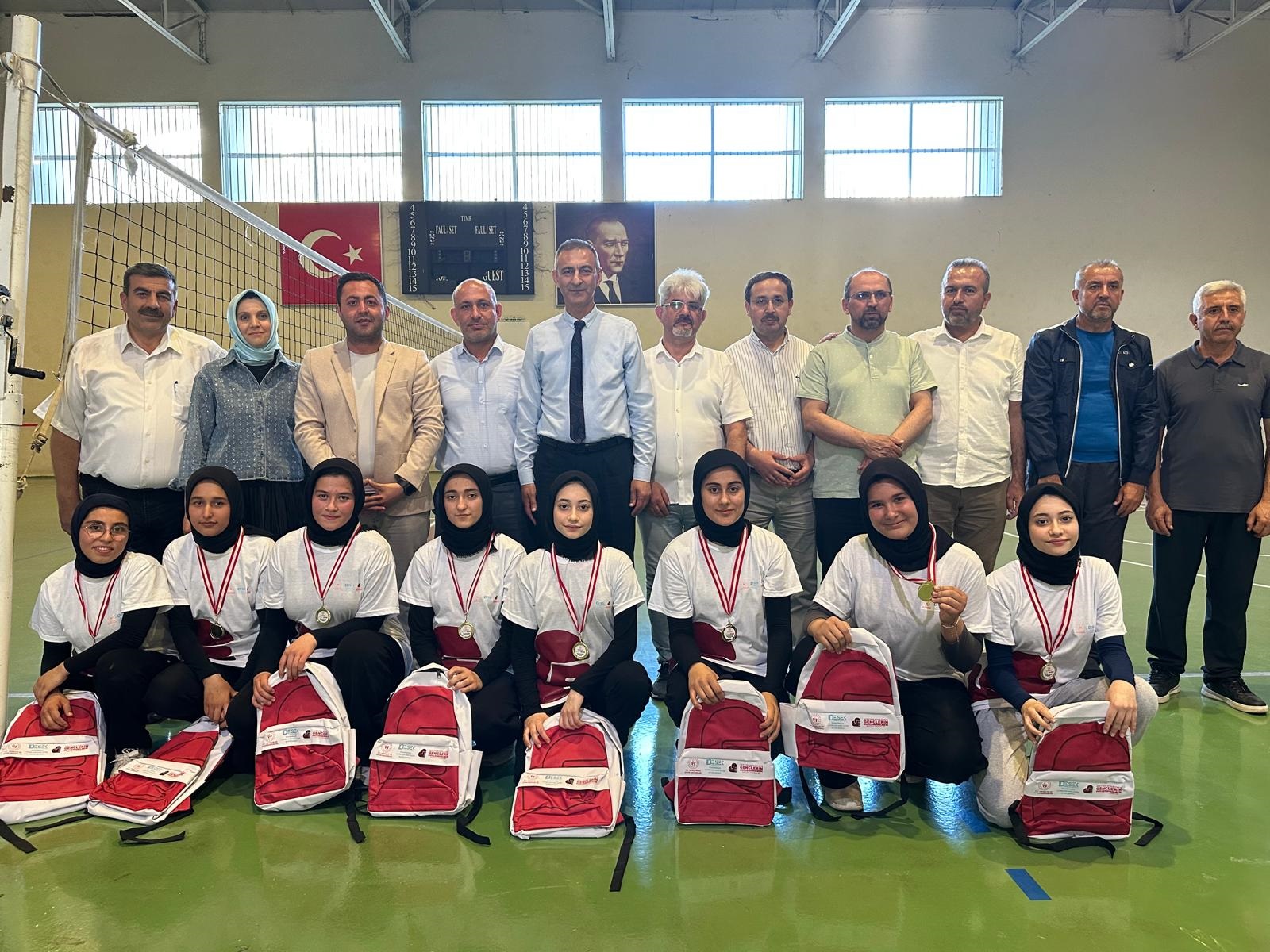 Ufuk Açan Umutlar Projesi İlçe Finali Coşkuyla Tamamlandı (5)