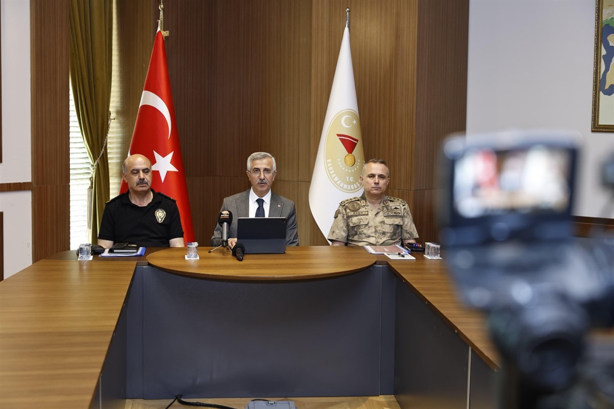 Vali Ünlüer, Güvenlik Bilgilendirme Toplantısı'nda 2025 Yılı Mayıs Ayına Ait Verileri Paylaştı (5)