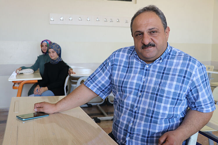 Depremde Kaybettiği Babasına Verdiği Sözü Tuttu, Lgs Sınavında Tam Puan Aldı2