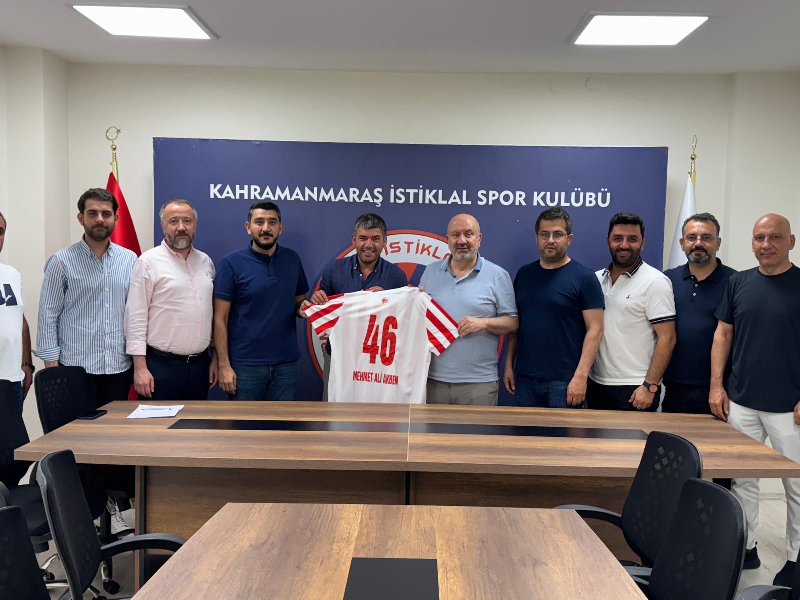 Mehmet Ali Akben’den İstiklalspor’a Tam Destek (1)