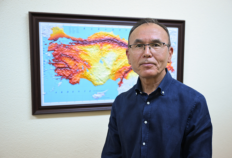 Türkiye'de Yılın Ilk Yarısında Saatte 4 Deprem Meydana Geldi1