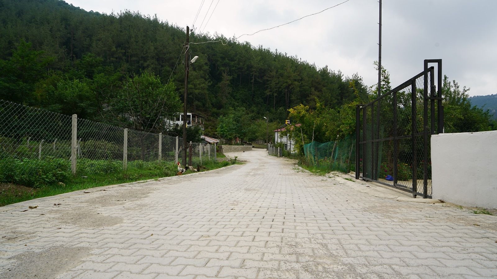 Büyükşehir’den Andırın Kırsalına 10 Bin Metrekare Kilit Parke (5)