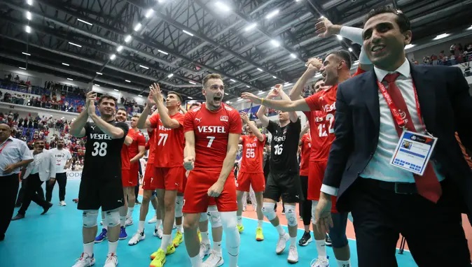 Filenin Efeleri Eurovolley Biletini Aldı