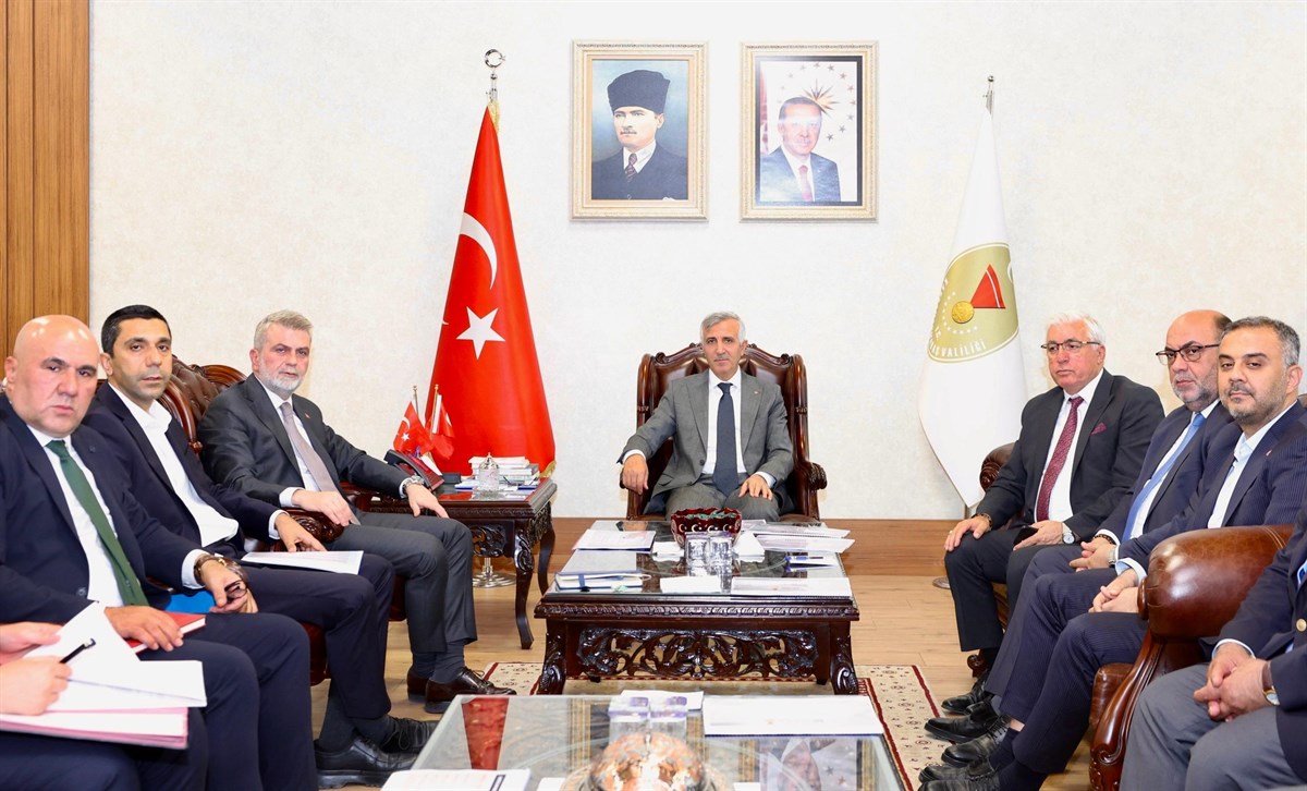 Kahramanmaraş Sahipsiz Hayvanları Koruma Birliği İçin Tüzük İmzalandı (1)