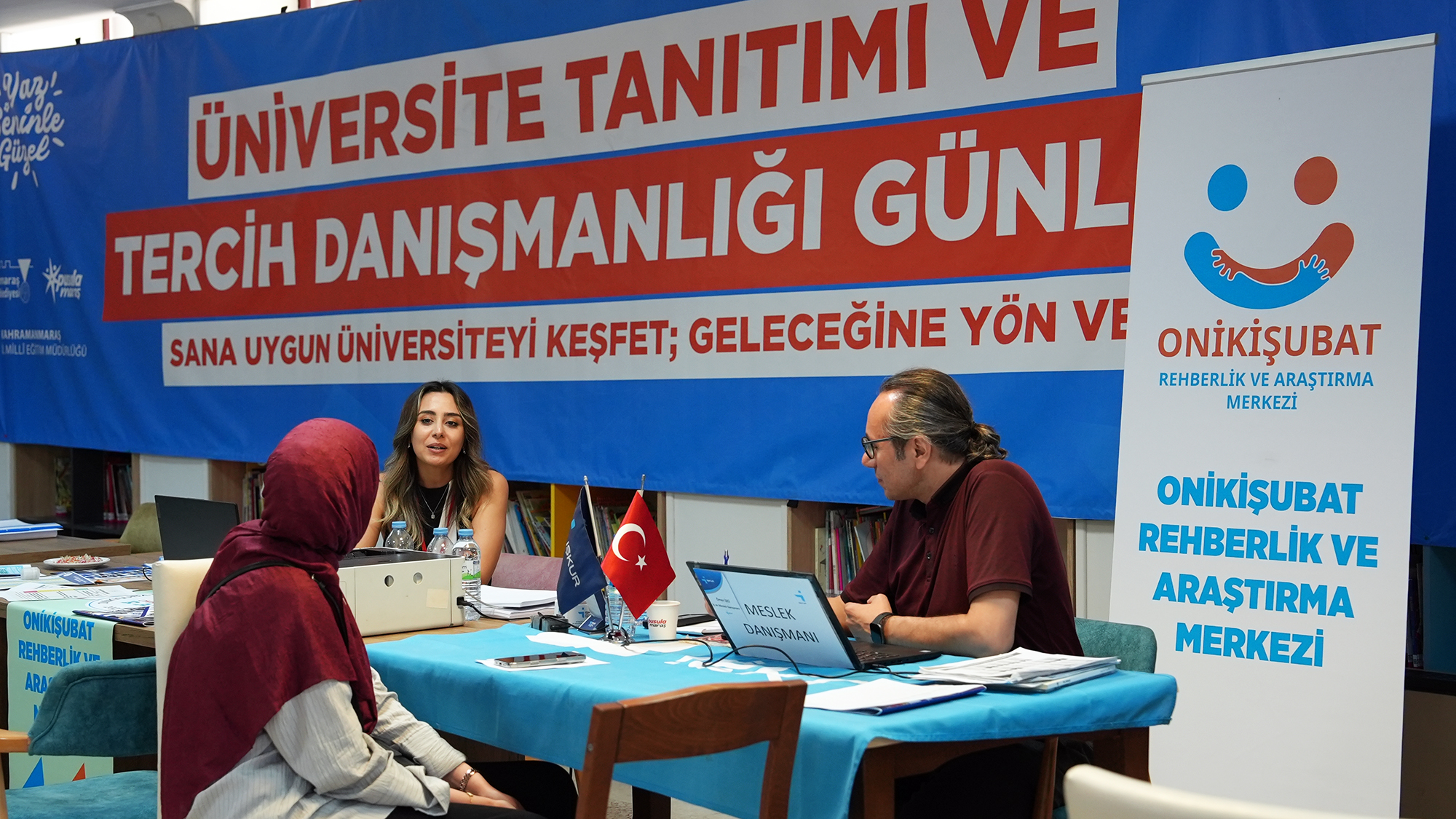 Üniversite Yolunda Büyükşehir Gençlerin Yanında (2)