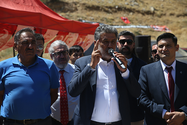 Yazıcıoğlu, Vuslat Kurultayı Programında Anıldı (4)