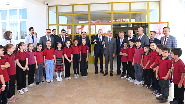 17 Görgel, “Yeni Eğitim Dönemi Şehrimize Hayırlı Olsun” (1)