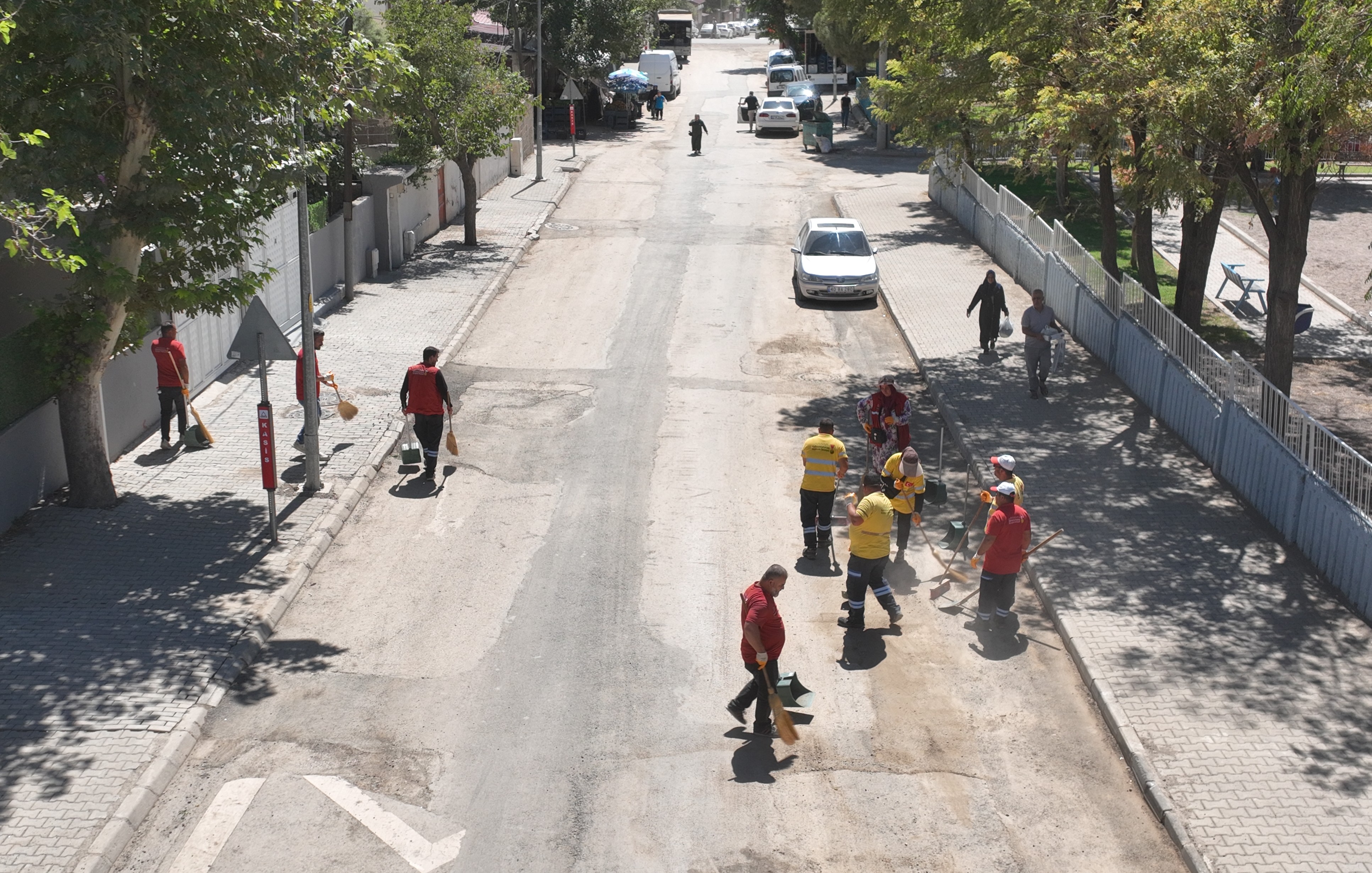 Altyapı Ve Yol Kaplaması Tamamlanan Mahallelerde Temizlik Seferberliği (2)