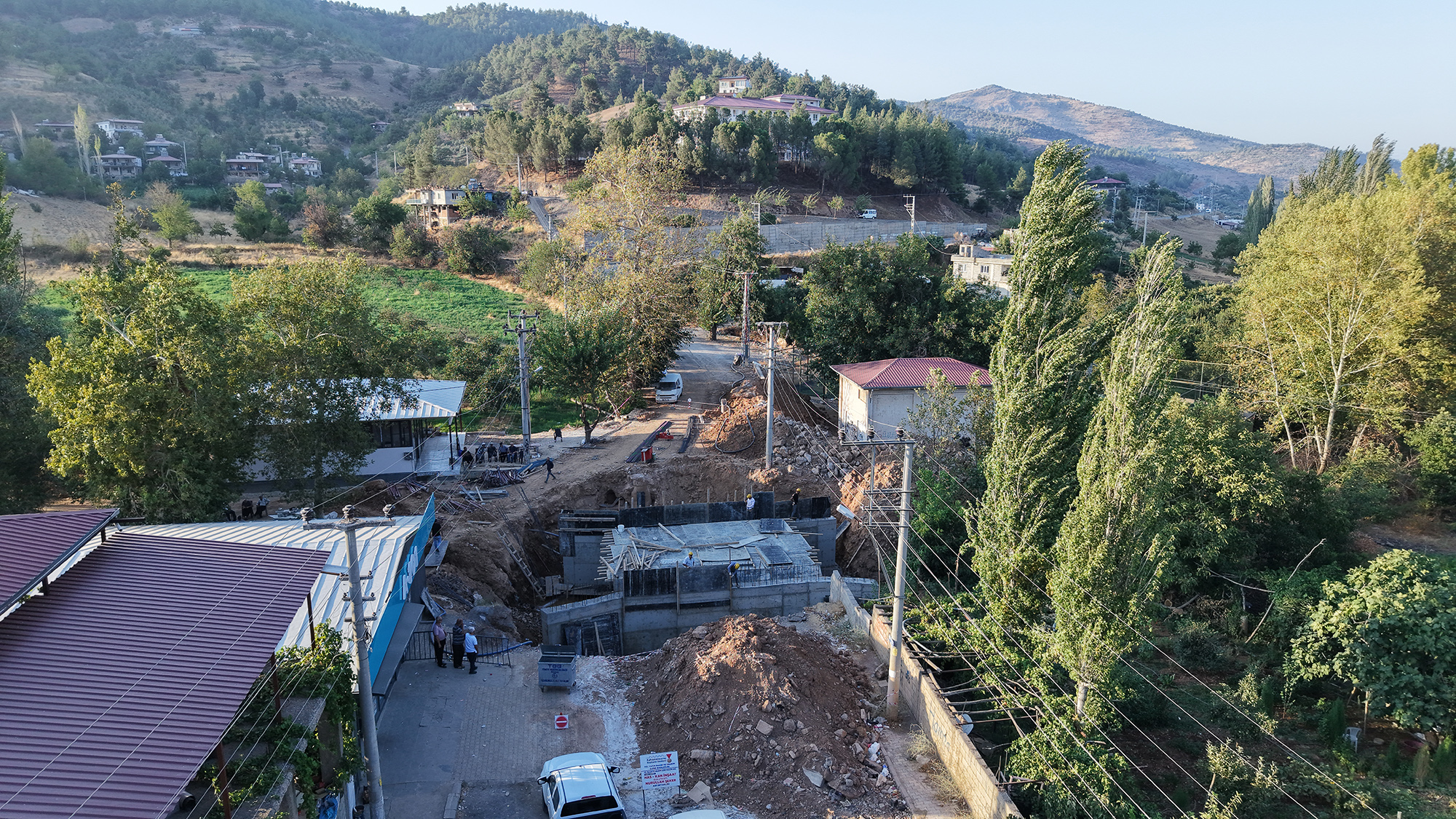 Büyükşehir’den Türkoğlu’na Yeni Köprü Menfez (4)