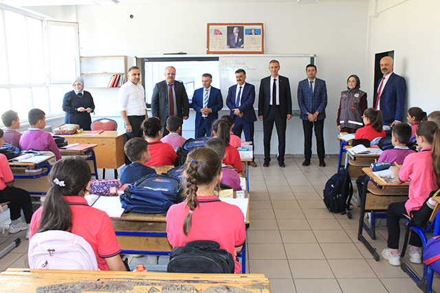Tkdk İl Koordinatörlüğünden Öğrencilere Kırtasiye Desteği (3)