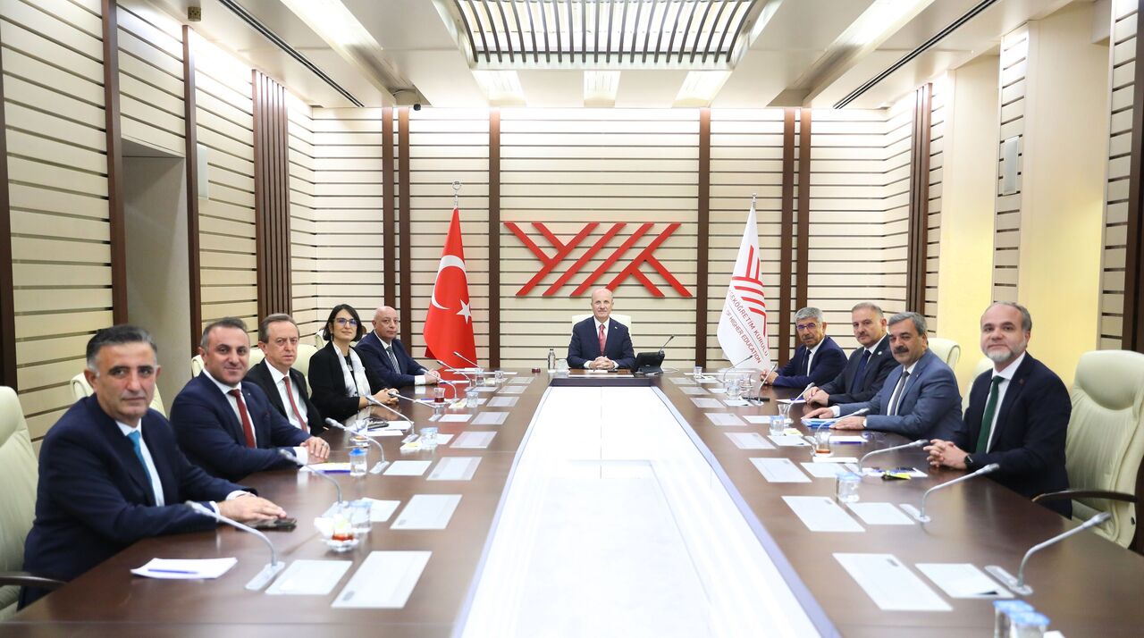 Yök Başkanı Prof. Dr. Özvar, Ki̇ü Rektörü Prof. Dr. Bakan’ı Kabul Etti (5)