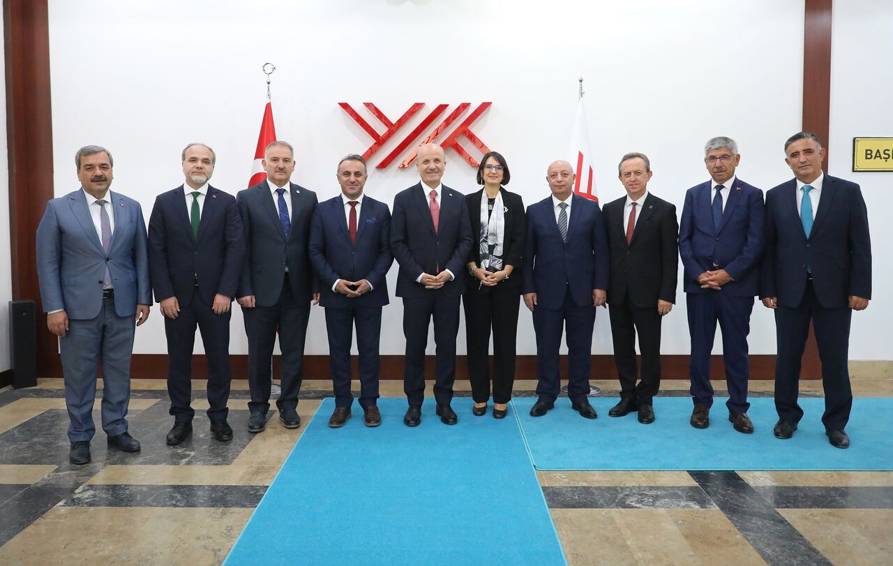 Yök Başkanı Prof. Dr. Özvar, Ki̇ü Rektörü Prof. Dr. Bakan’ı Kabul Etti (6)