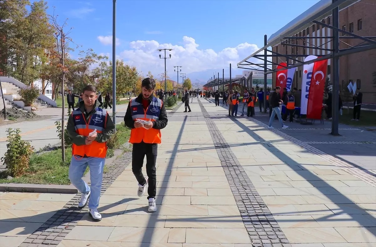 2 Yılda 5 Bin Üniversite Öğrencisi Afetlere Karşı Bilgilendirildi0