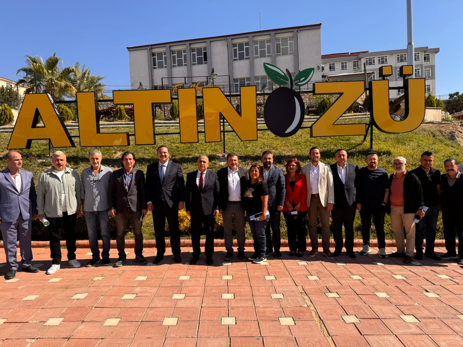 A A 20251016 39429154 39429153 Z E Y T I N Z E Y T I N Y A G I V E G A S T R O N O M I F E S T I V A L I B I L G I L E N D I R M E T O P L A N T I S I Y A P I L D I