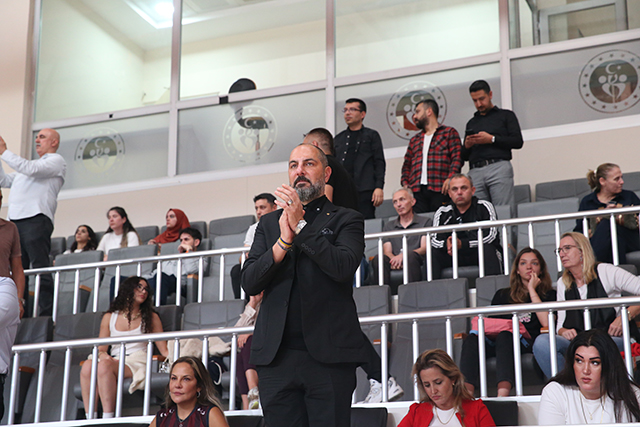 A A 20251030 39563209 39563203 A R S A V E V I S I M S P O N S O R U O L D U K L A R I H A T A Y V O L E Y B O L S P O R K U L U B U S P O R C U L A R I Y L A B I R A R A Y A G E L D I